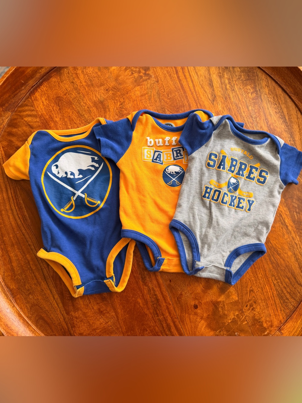 NHL Licensed▪️Buffalo Sabres Bodysuit Set▪️Size 3-6 Months